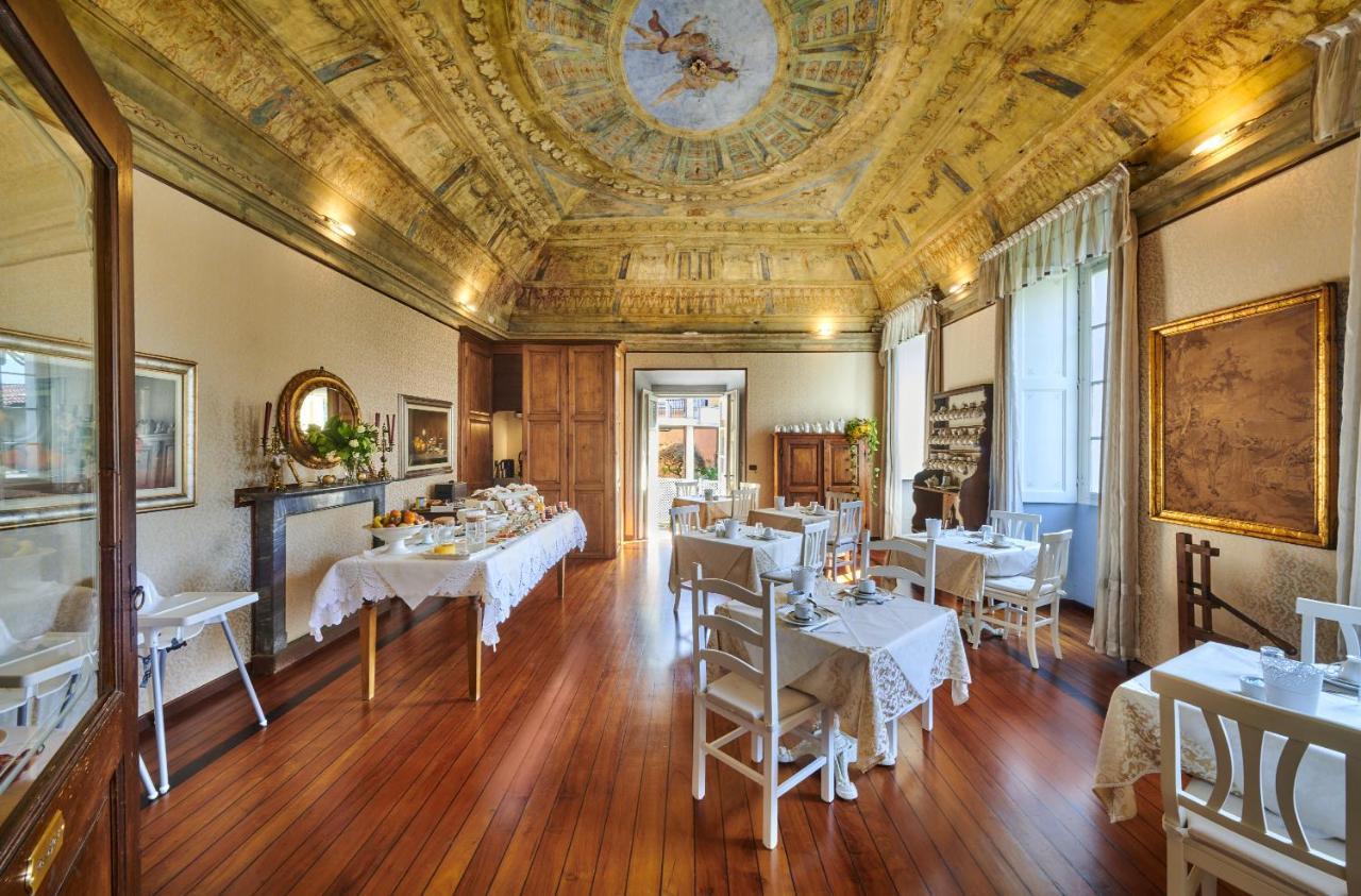 วิลลา อันนามาเรีย บีแอนด์บี Bed & Breakfast โดมาโซ ภายนอก รูปภาพ
