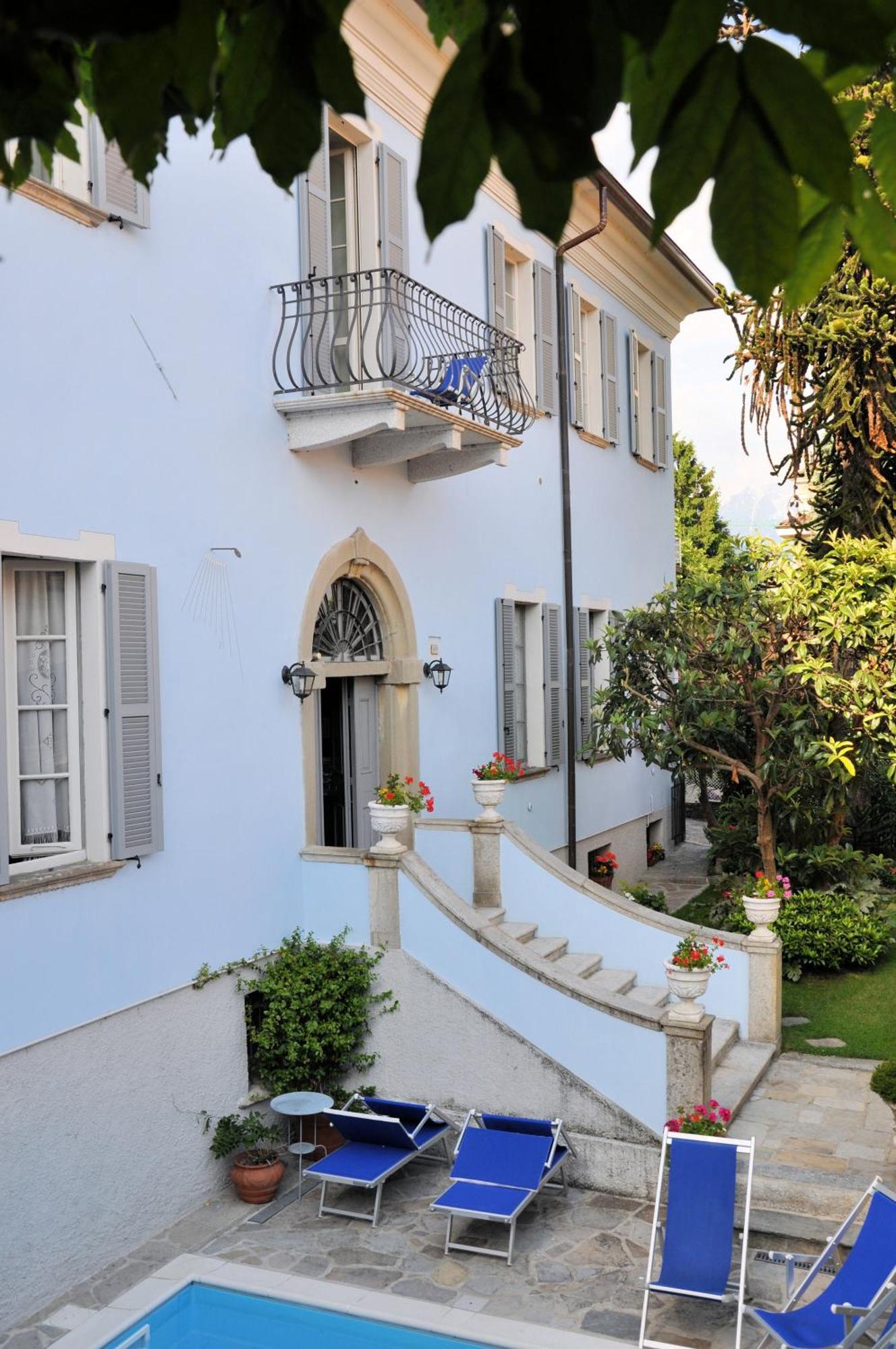 วิลลา อันนามาเรีย บีแอนด์บี Bed & Breakfast โดมาโซ ภายนอก รูปภาพ